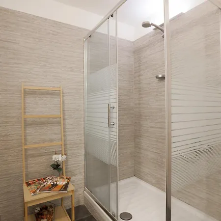 Loft 2 Piano Nel Cuore Di Genua