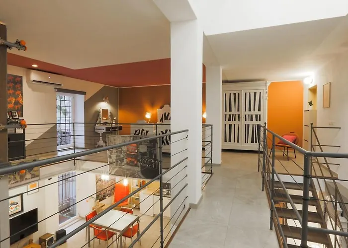 Loft 2 Piano Nel Cuore Di Gênes