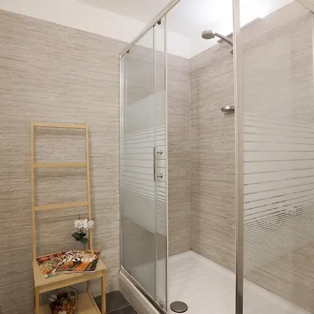 Loft 2 Piano Nel Cuore Di Lägenhet Genua